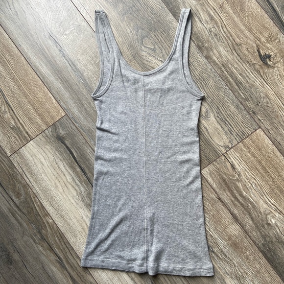 Vince scoop neck tank top - Picture 5 of 6